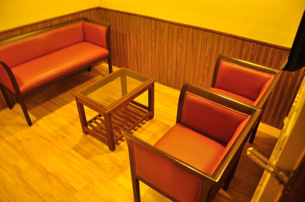 Hotel Atithi Пондичерри Экстерьер фото